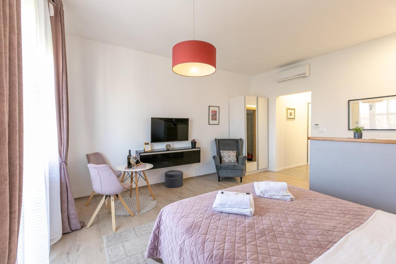 Polai Panorama Apartments With Free Parking 외부 사진